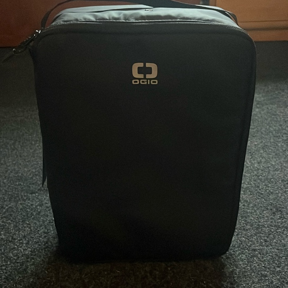 OGIO Away Game Shoe Bag NWT